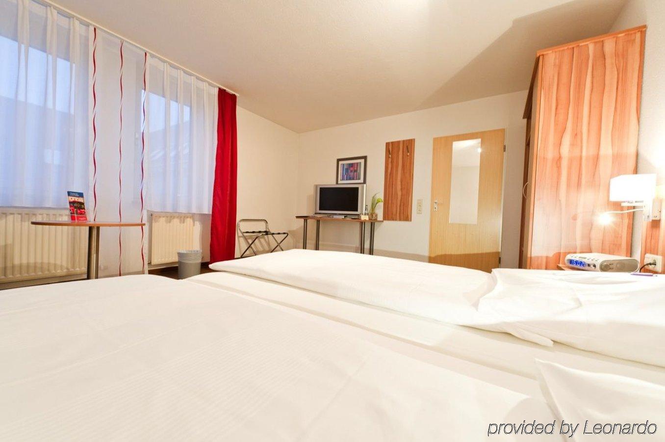 Hotel Domino Stuttgart Luaran gambar