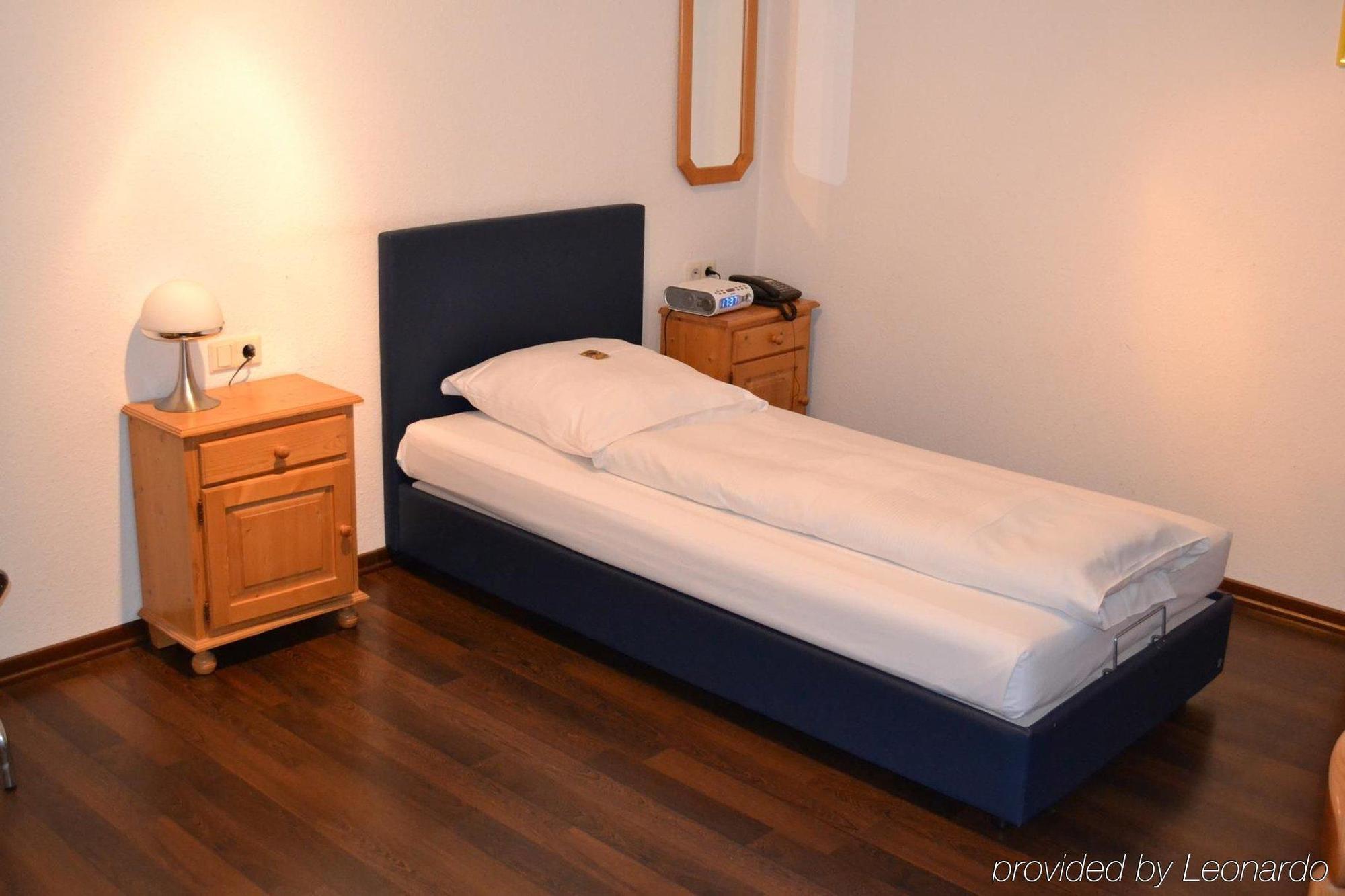 Hotel Domino Stuttgart Luaran gambar