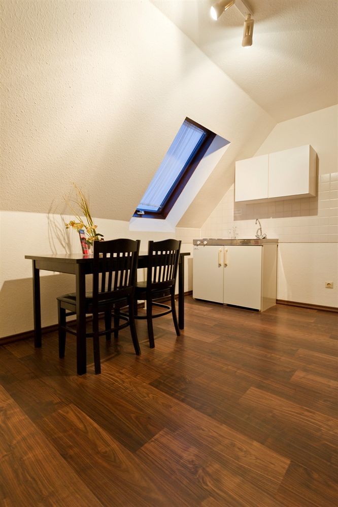 Hotel Domino Stuttgart Luaran gambar